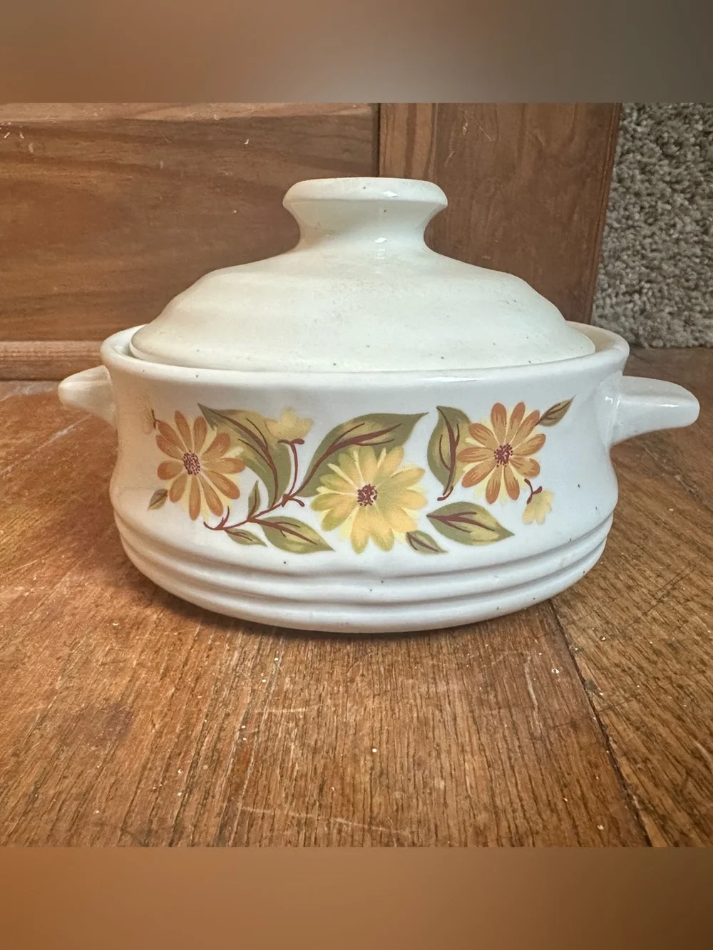 Vintage Floral Capri Bake Serve’n Store Stoneware “Sweet Flowers” Casserole 8”